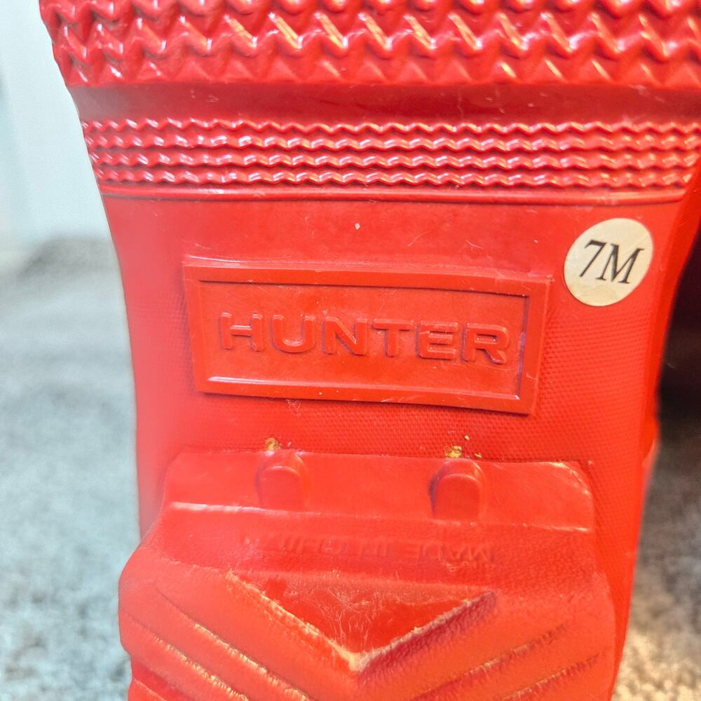 Women's Hunter Rainboots Military Red W7 - Picture 6 of 13